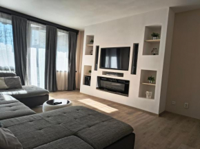Apartment I & M - SELF CHECK IN -